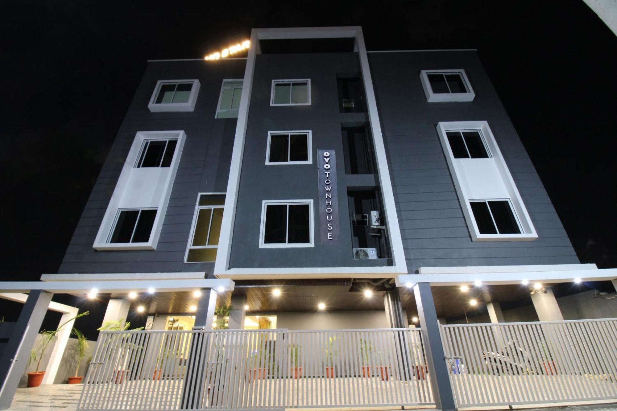 فندق Townhouse Md Star ناغبور المظهر الخارجي الصورة